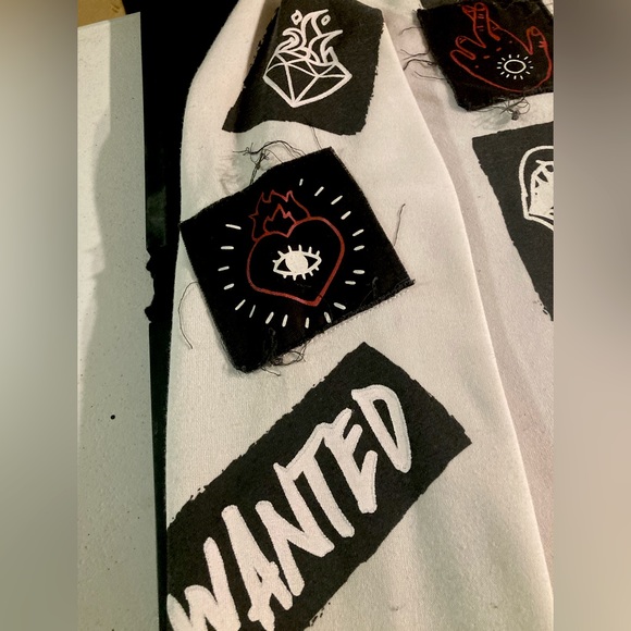 NWT Bundle! Switch Remarkable Limited Edition Sweatshirt, Shorts, and T-Shirt! - Picture 3 of 16